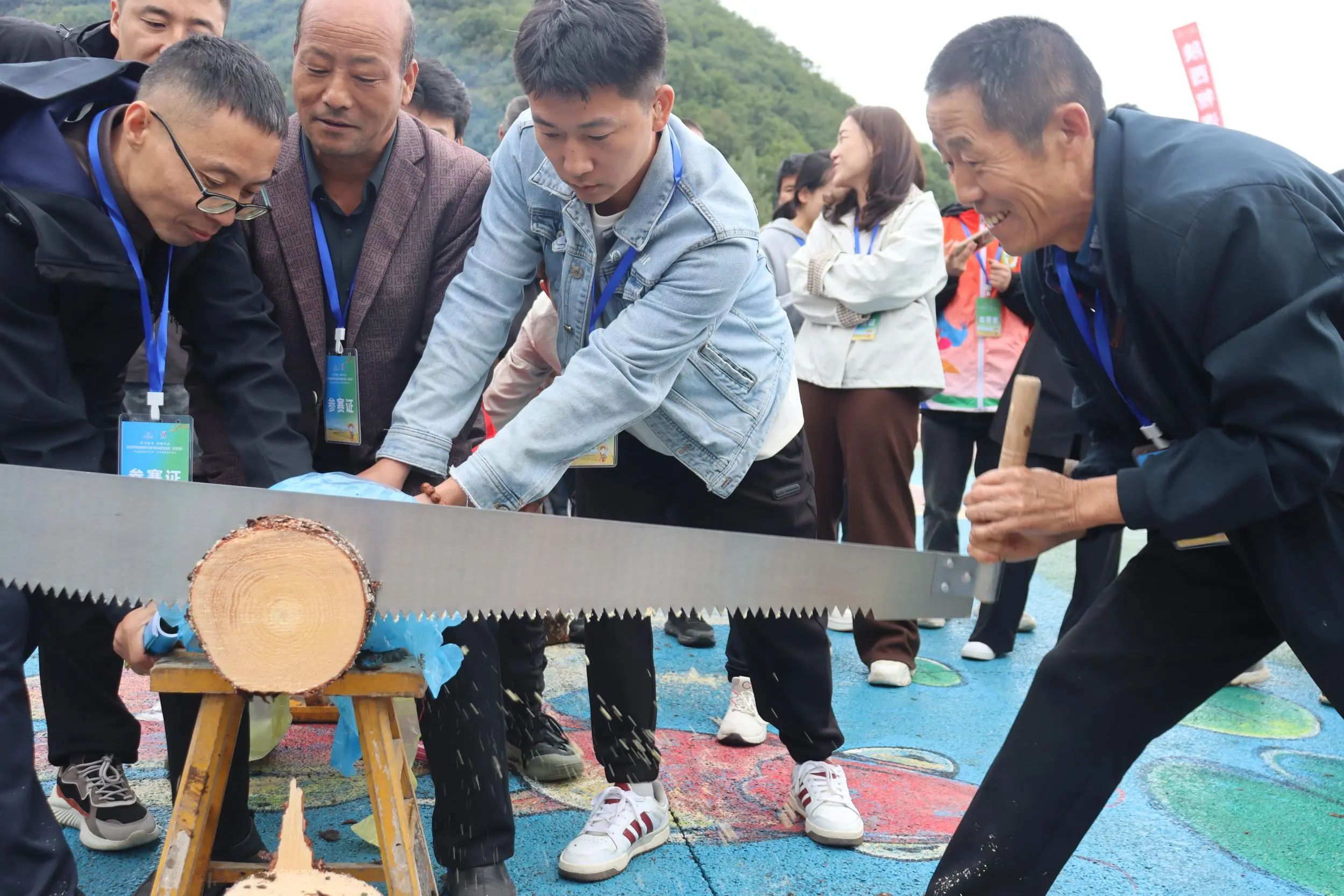 优胜者准备, 同心锯木 优胜者准备, 同心锯木