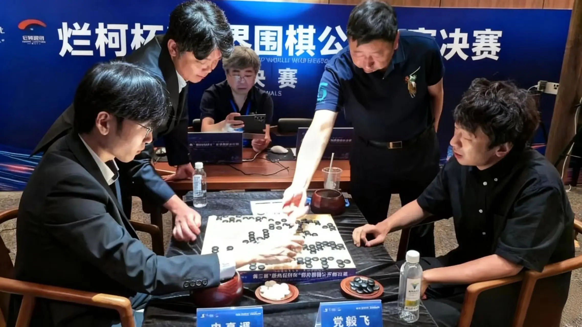 乱战策略, stron 乱战策略, stron